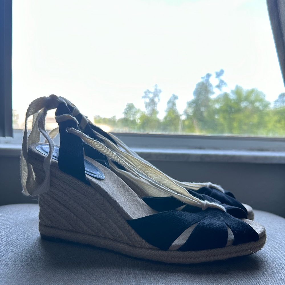 Ann Taylor Loft espadrille style heel